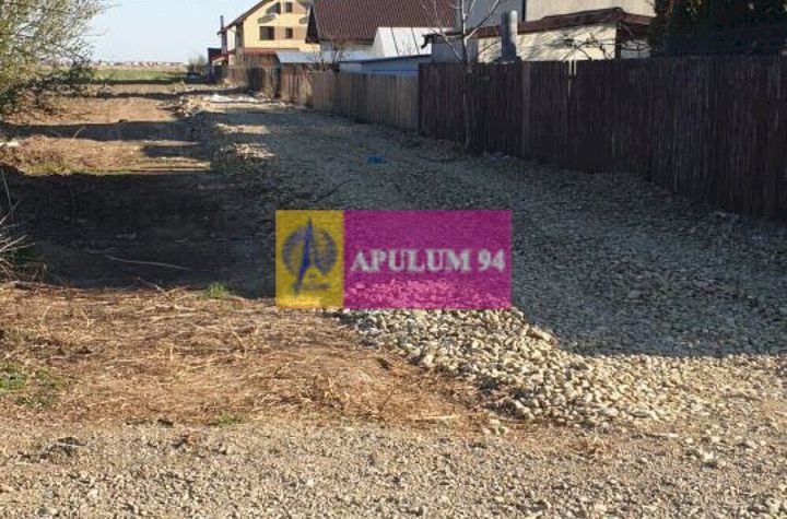 Gulia, lot de casa 528 mp, cu utilități în apropiere anunturi imobiliare Dambovita