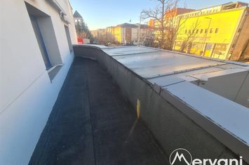 Spațiu comercial de inchiriat CENTRU - Prahova anunturi imobiliare Prahova