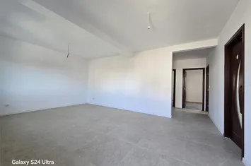 Vilă - 3 camere de vanzare MIROSLAVA - Iasi anunturi imobiliare Iasi