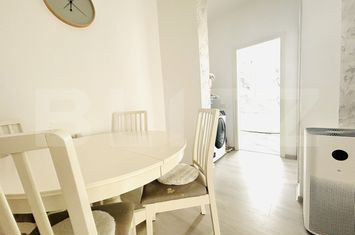 Apartament 3 camere de vanzare DUMBRAVITA - Timis anunturi imobiliare Timis