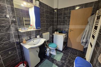 Apartament 3 camere de vanzare FLORESTI - Cluj anunturi imobiliare Cluj