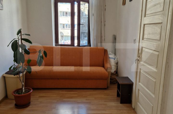 Apartament 3 camere de vanzare UNIVERSITATE - Bucuresti anunturi imobiliare Bucuresti
