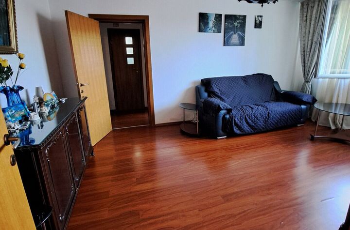 Dr. Taberei- 3 Cam- 5 min metrou Raul Doamnei- 64mp- Curat- 88.500E anunturi imobiliare Bucuresti