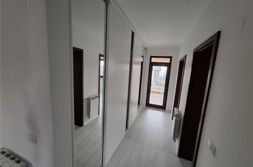 Vilă - 4 camere de inchiriat POPAS PACURARI - Iasi anunturi imobiliare Iasi