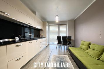 Apartament 3 camere de vanzare PLOPILOR - Cluj anunturi imobiliare Cluj