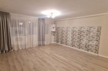 Apartament 3 camere de vanzare FLORESTI - Cluj anunturi imobiliare Cluj