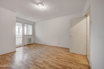 LIVIU REBREANU - PARK LAKE, GARSONIERA 30 MP, PANORAMA! anunturi imobiliare Bucuresti