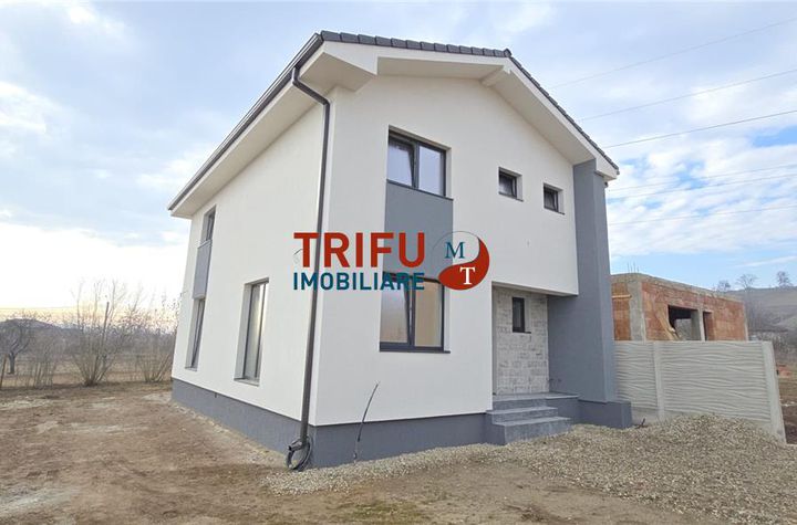 Vilă - 4 camere de vanzare CENTRAL - Alba anunturi imobiliare Alba