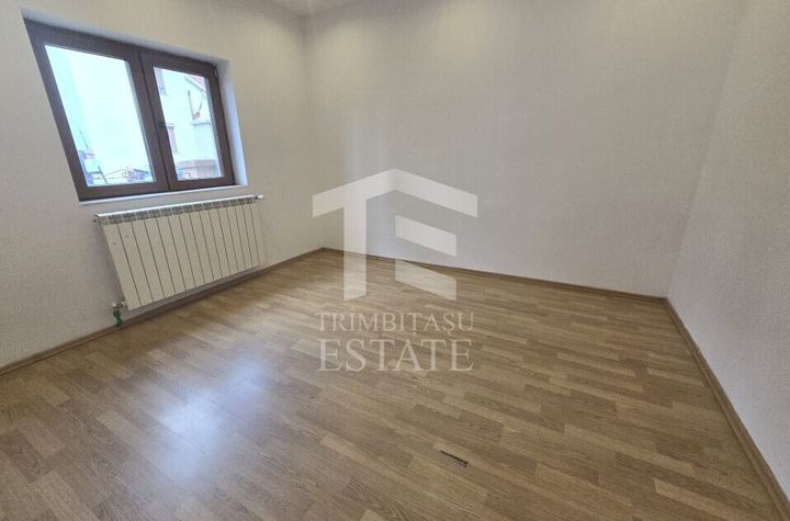 CENTRU- Casa ideala pentru birouri | studio | cabinet | gaz | curte anunturi imobiliare Constanta