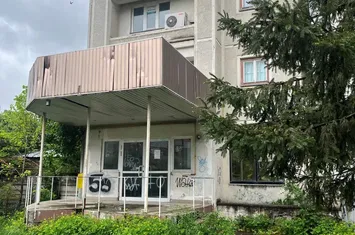PROPRIETAR-Vand cladire, Onesti (Bacau) anunturi imobiliare Bacau