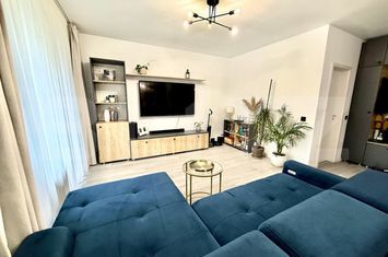 Apartament 3 camere de vanzare CLUJ-NAPOCA - Cluj anunturi imobiliare Cluj