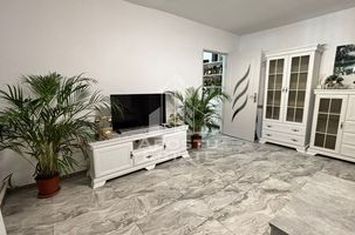 Apartament cu 2 camere in zona Sagului, centrala termica anunturi imobiliare Timis