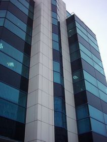Namco Bandai se mută în Riverplace