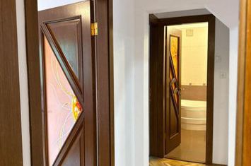 Apartament 3 camere de vanzare 1 MAI - Dolj anunturi imobiliare Dolj