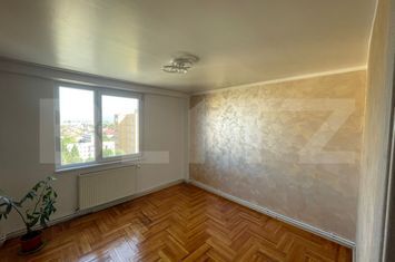 Apartament 3 camere de vanzare VLAHUTA - Brasov anunturi imobiliare Brasov