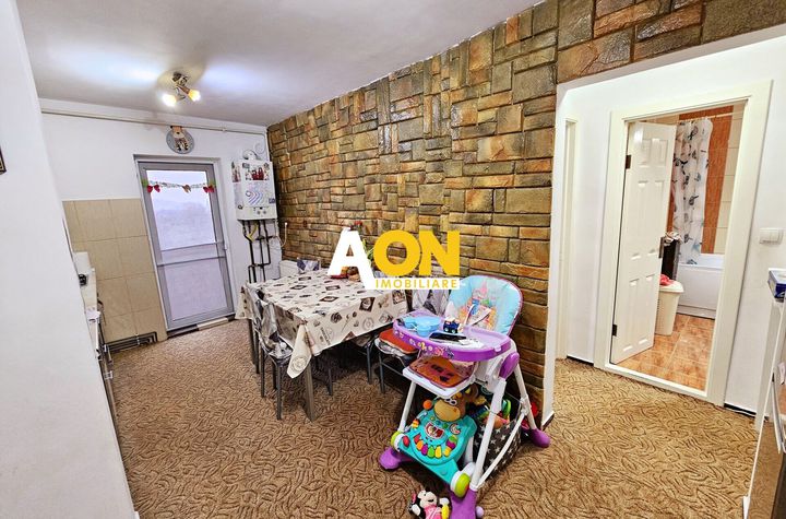 Apartament 2 camere, decomandat, mobilat, utilat, etaj 3, Ampoi 2 anunturi imobiliare Alba