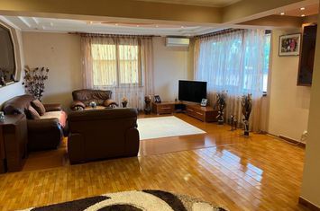 Vilă - 4 camere de inchiriat PANTELIMON - Bucuresti anunturi imobiliare Bucuresti