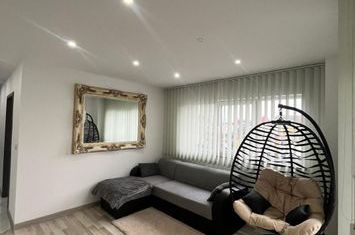 Apartament 3 camere de inchiriat RADAUTI - Suceava anunturi imobiliare Suceava