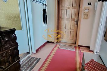 Apartament 3 camere de vanzare CENTRAL - Harghita anunturi imobiliare Harghita
