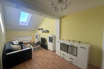 Apartament 3 camere de inchiriat ASTRA - Brasov anunturi imobiliare Brasov