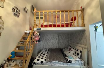 De vânzare: etaj 1 complet + subsol + mansardă | Zonă Armenească | 0% comision anunturi imobiliare Bucuresti