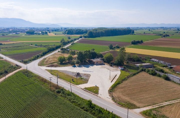 Parcare 3.000 mp la km 2 Kalampaki - Nerofraki anunturi imobiliare Grecia