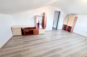 Casă - 5 camere de vanzare EXTERIOR EST - Brasov anunturi imobiliare Brasov