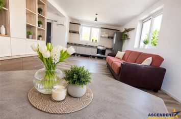 Apartament 4 camere de vanzare EXTERIOR EST - Brasov anunturi imobiliare Brasov