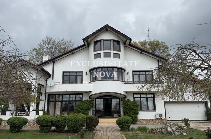 Vanzare Vila  - IZVORANI - PISCINA - cu Vedere la LAC ! anunturi imobiliare Bucuresti