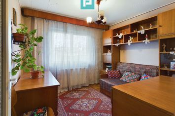 Apartament 4 camere de vanzare MICALACA - Arad anunturi imobiliare Arad