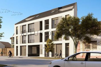 Apartament Ultracentral cu 3 camere, Teatru, 65.53 anunturi imobiliare Bihor