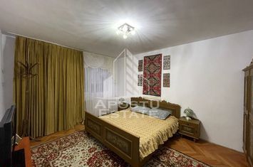 Apartament 2 camere, Decomandat, zona Spitalul Judetean. anunturi imobiliare Timis