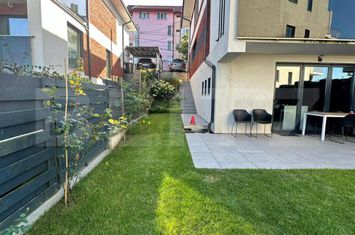 Vilă - 4 camere de vanzare CLUJ-NAPOCA - Cluj anunturi imobiliare Cluj
