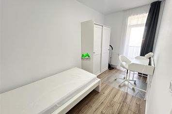 Apartament 3 camere de inchiriat EST - Sibiu anunturi imobiliare Sibiu