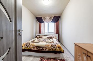 Apartament 3 camere decomandat - Vlaicu, Arad - COMISION 0% anunturi imobiliare Arad