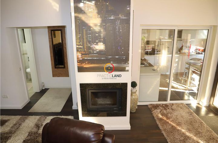 Vilă - 7 camere de vanzare EXTERIOR EST - Brasov anunturi imobiliare Brasov