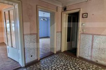 Vilă - 7 camere de vanzare SEBES - Alba anunturi imobiliare Alba