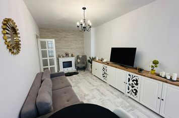 Apartament 3 camere de vanzare CIUREA - Iasi anunturi imobiliare Iasi