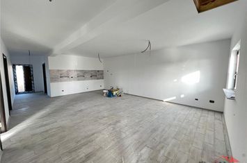 Casă - 3 camere de vanzare EXTERIOR VEST - Vrancea anunturi imobiliare Vrancea