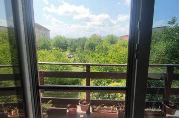 Apartament 2 camere de vanzare TRACTORU - Brasov anunturi imobiliare Brasov