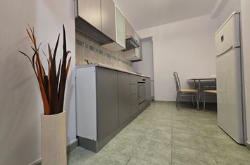Inchiriere 3 camere, Primaverii, Strada Maxim Gorky nr 22 anunturi imobiliare Bucuresti