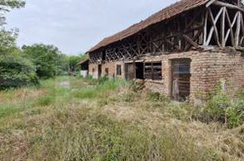 Casă - 8 camere de vanzare TITU - Dambovita anunturi imobiliare Dambovita