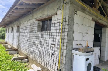 Casă la roșu,  – Oradea, str. Caișilor. 175 000 E . Comision 0 anunturi imobiliare Bihor