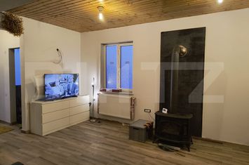 Vilă - 4 camere de vanzare CAMPENESTI - Cluj anunturi imobiliare Cluj
