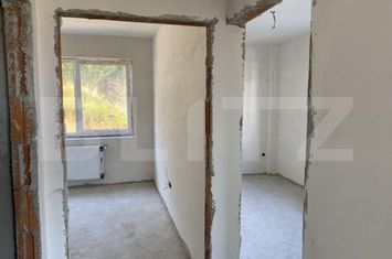 Apartament 3 camere de vanzare FLORESTI - Cluj anunturi imobiliare Cluj