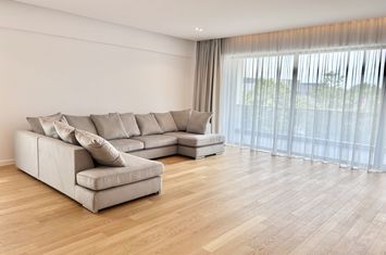 Luxury apartment | Iancu Nicolae | Cambridge School anunturi imobiliare Bucuresti
