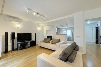 Inchiriere Vila tip duplex  Pipera | SunFlower anunturi imobiliare Bucuresti