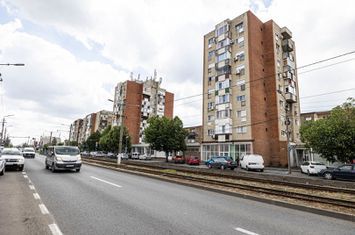 Ap. decomandat cu 3 camere, spațios și luminos, Micalaca, Zona 100 anunturi imobiliare Arad