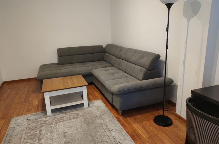 Apartament 3 camere de inchiriat CENTRUL CIVIC - Brasov anunturi imobiliare Brasov