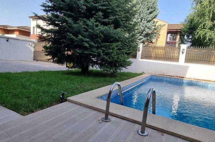 Vila cu piscina, zona Pipera anunturi imobiliare Bucuresti